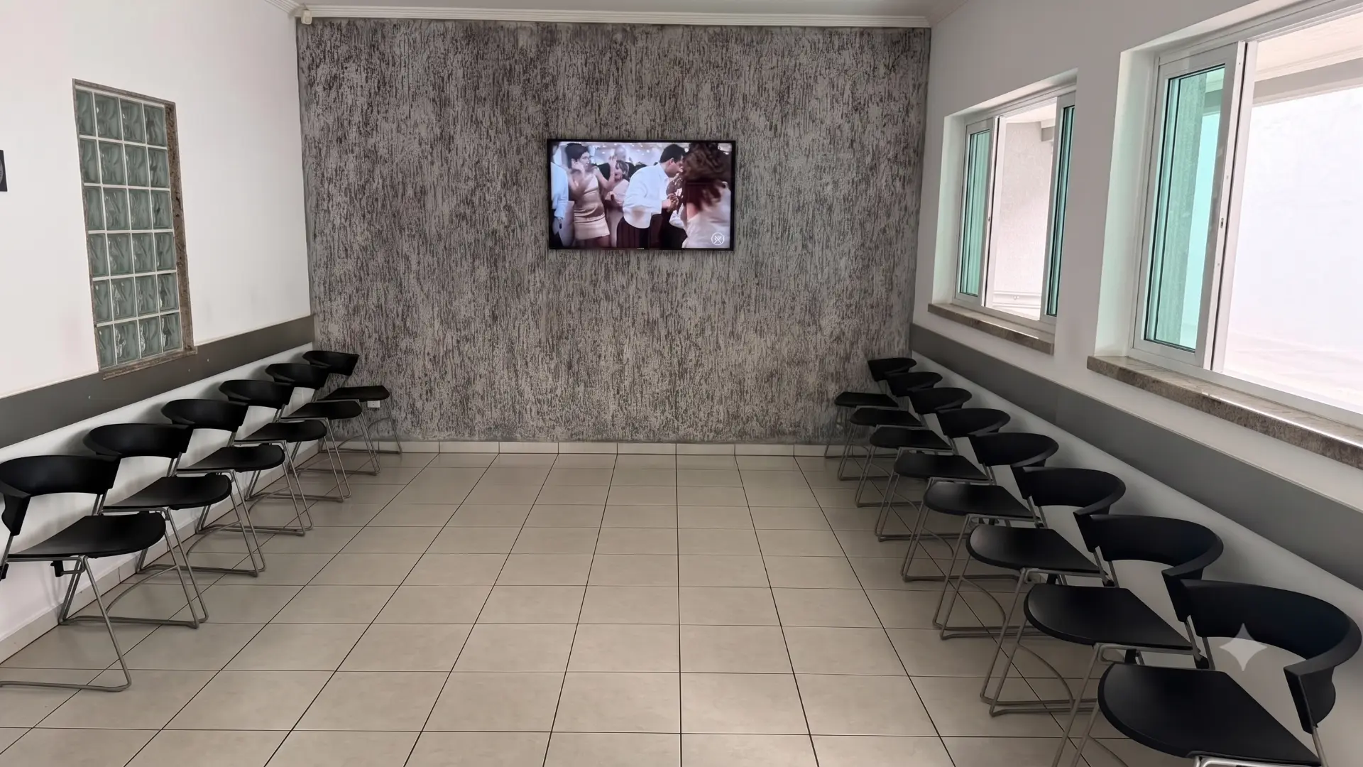 Sala de espera — consultório em Bragança Paulista